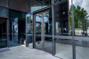 Herculite Entrance Systems: The Blueprint for High-Traffic Luxury Retail